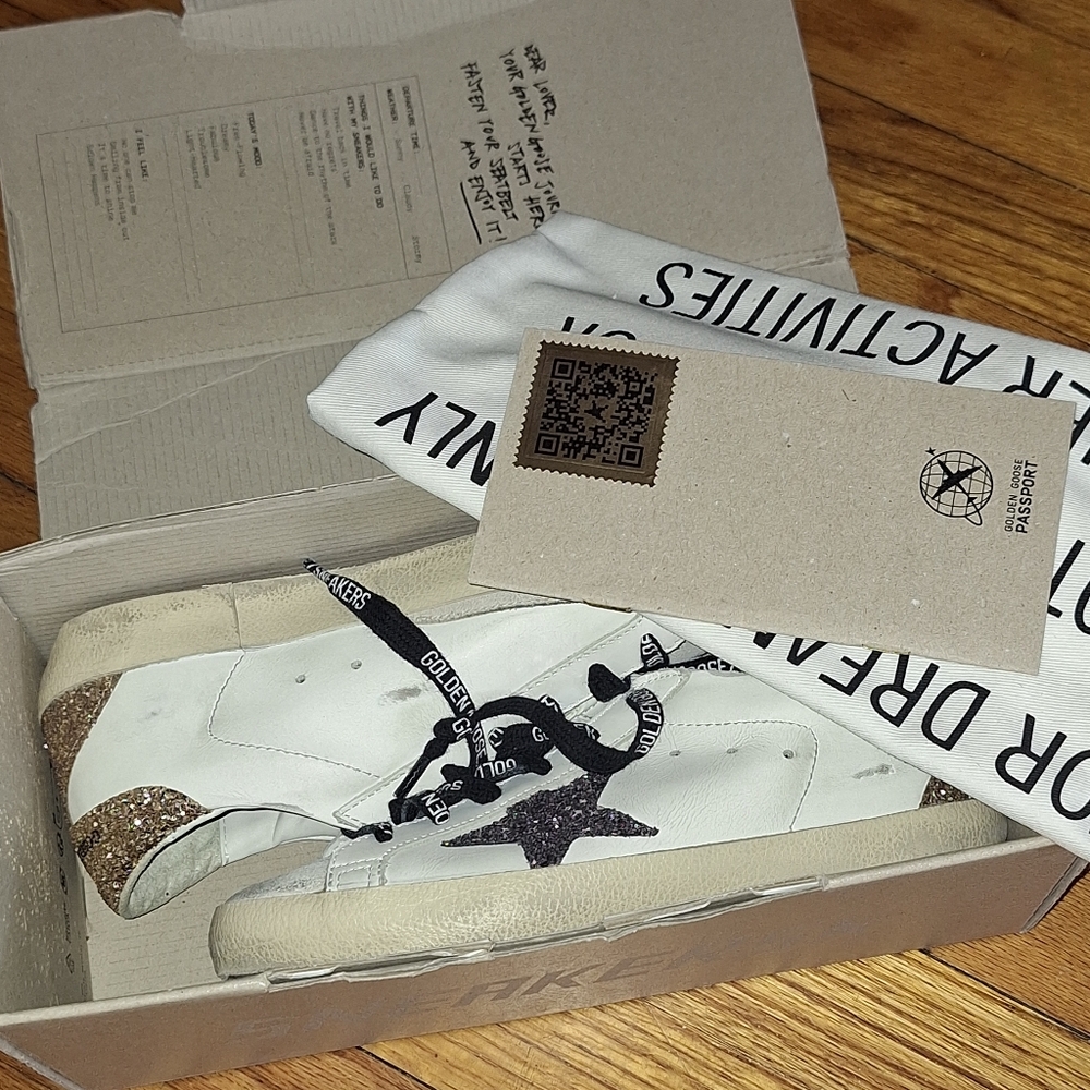 Golden goose leather sneaker - Picture 15 of 16